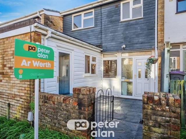 3 Bedroom Terraced House