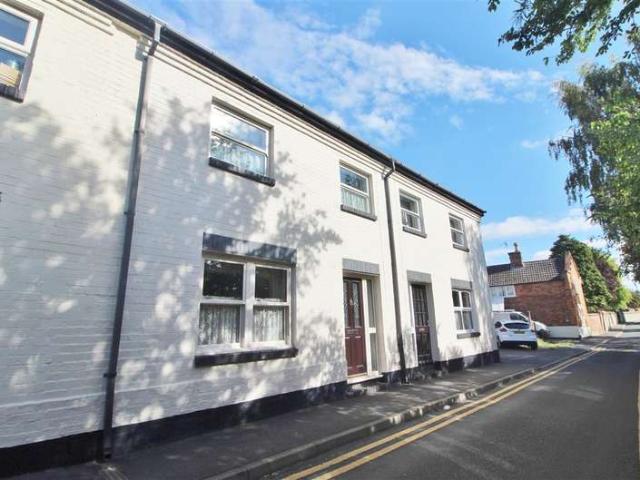 3 Bedroom Terraced House