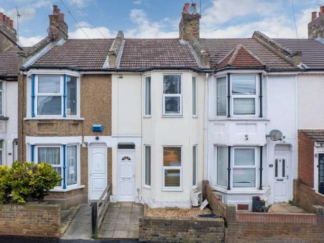 3 Bedroom Terraced House