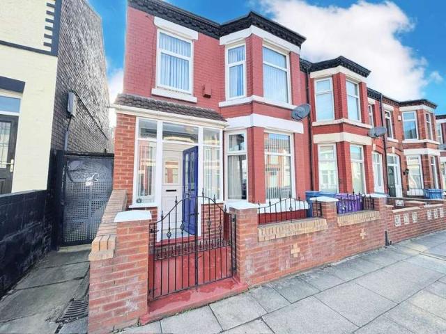 3 Bedroom Terraced House