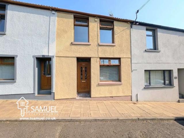 3 Bedroom Terraced House