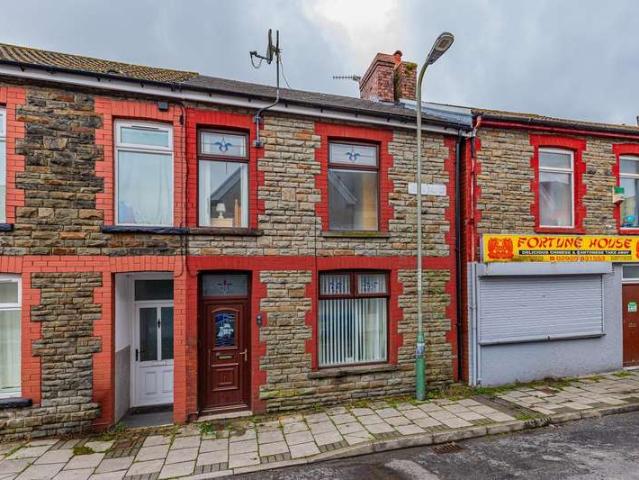 3 Bedroom Terraced House