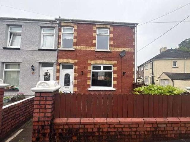 3 Bedroom Terraced House