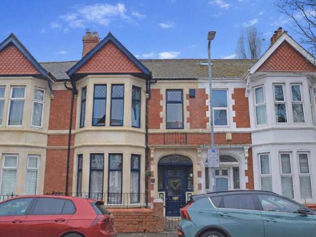 3 Bedroom Terraced House