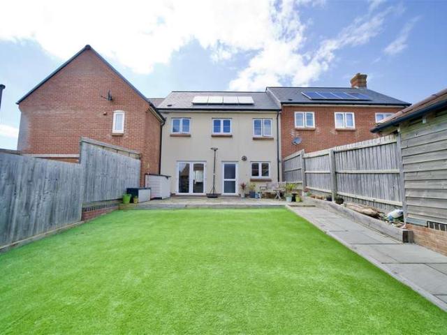 3 Bedroom Terraced House