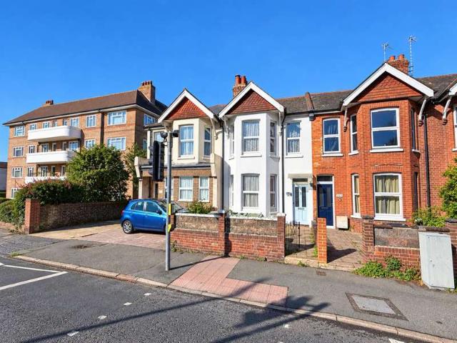 3 Bedroom Terraced House
