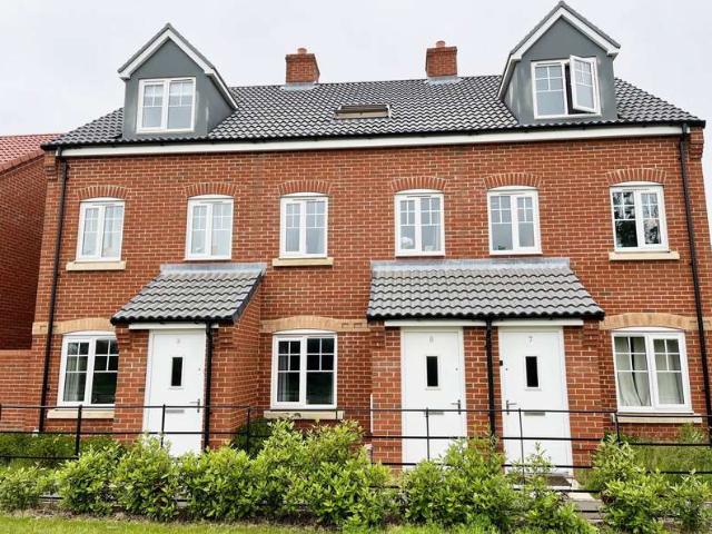 3 Bedroom Terraced House