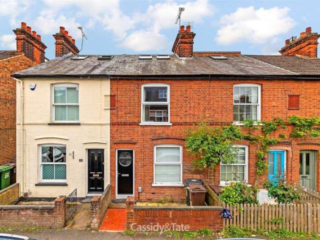 3 Bedroom Terraced House