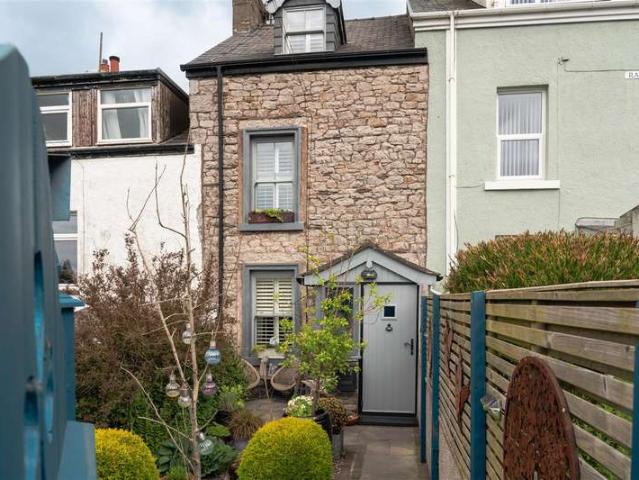 3 Bedroom Terraced House