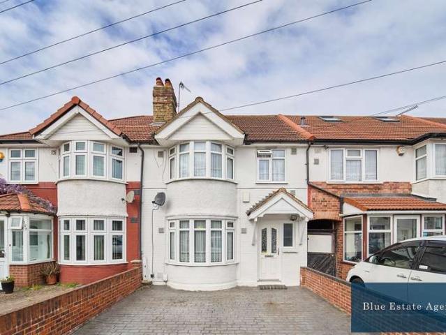 3 Bedroom Terraced House