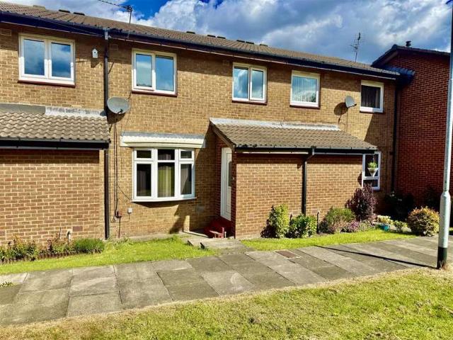 3 Bedroom Terraced House