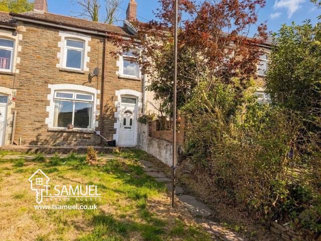 3 Bedroom Terraced House