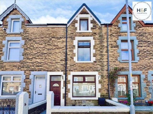 3 Bedroom Terraced House