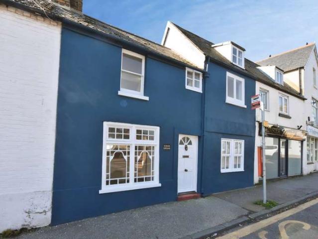 3 Bedroom Terraced House