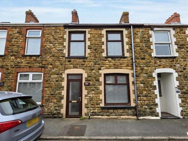 3 Bedroom Terraced House
