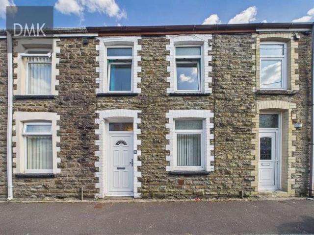 3 Bedroom Terraced House