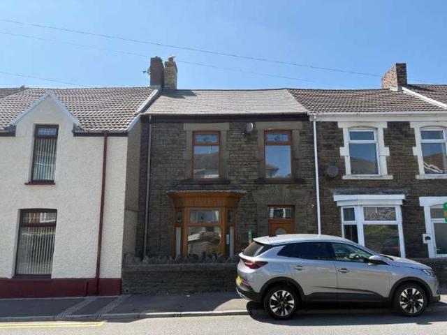 3 Bedroom Terraced House