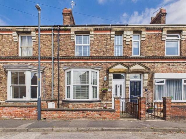 3 Bedroom Terraced House