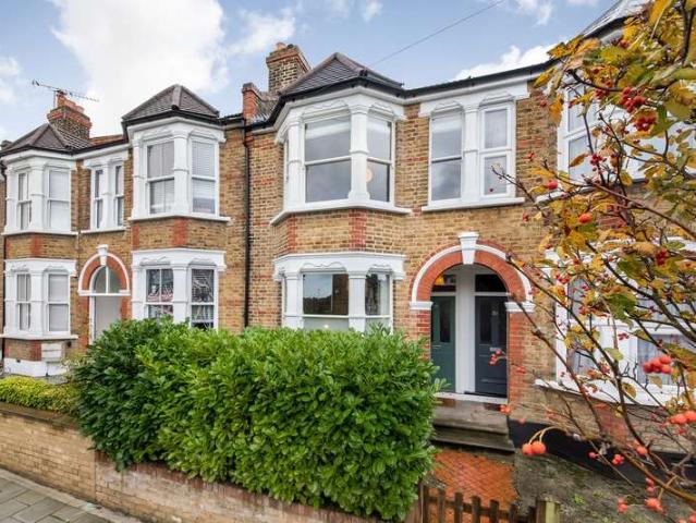 3 Bedroom Terraced House