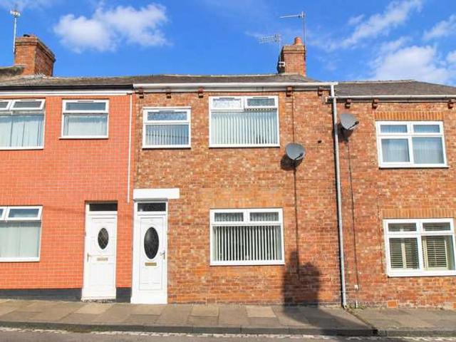 3 Bedroom Terraced House