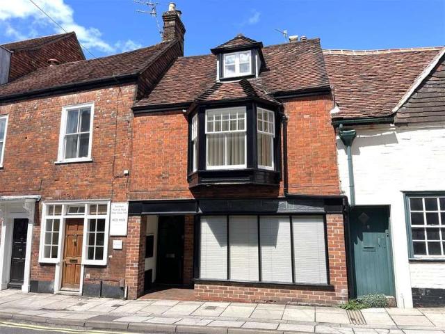 3 Bedroom Terraced House