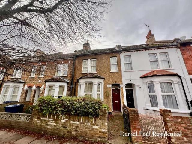 3 Bedroom Terraced House
