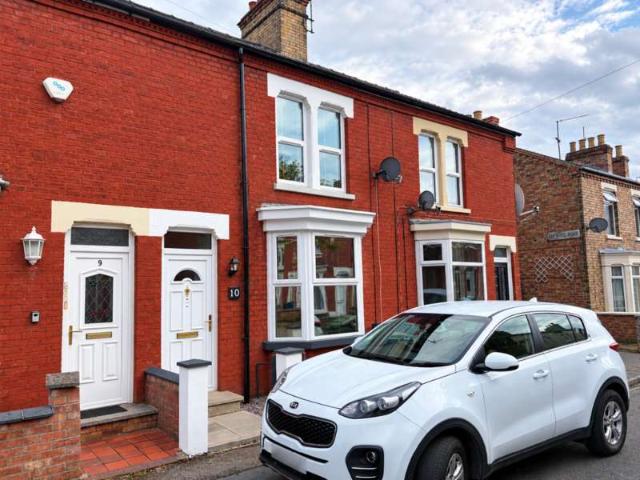 3 Bedroom Terraced House