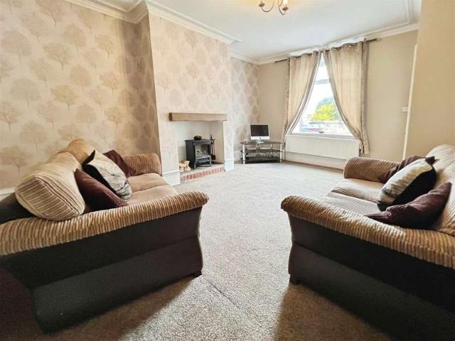 3 Bedroom Terraced House