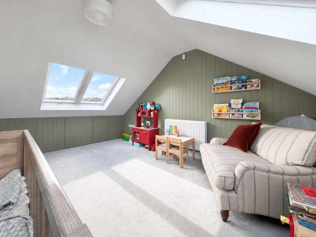 3 Bedroom Terraced House