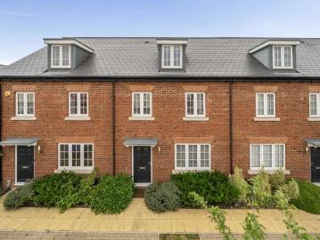 3 Bedroom Terraced House