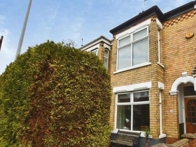 3 Bedroom Terraced House