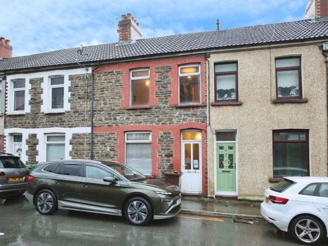 3 Bedroom Terraced House