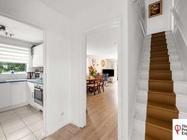 1 Bedroom Apartment Flat