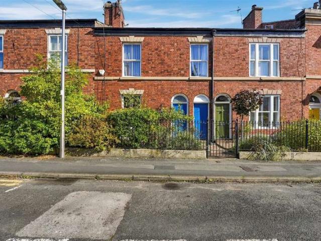 3 Bedroom Terraced House