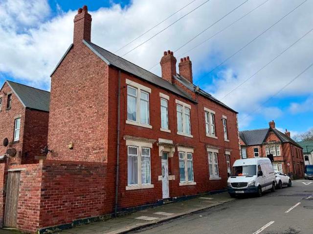 3 Bedroom Terraced House