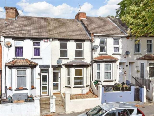 3 Bedroom Terraced House
