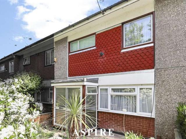 3 Bedroom Terraced House