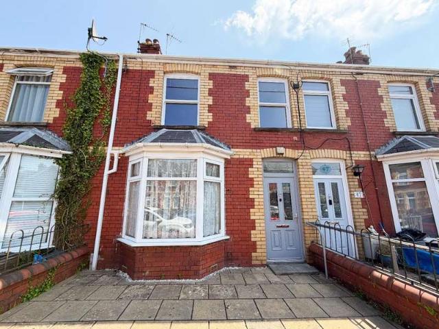 3 Bedroom Terraced House