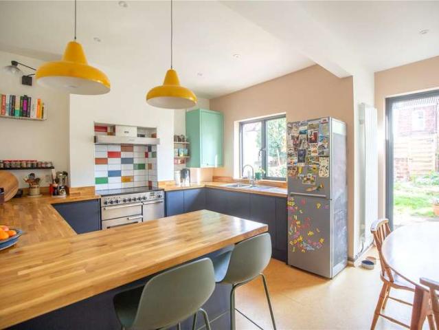 3 Bedroom Terraced House
