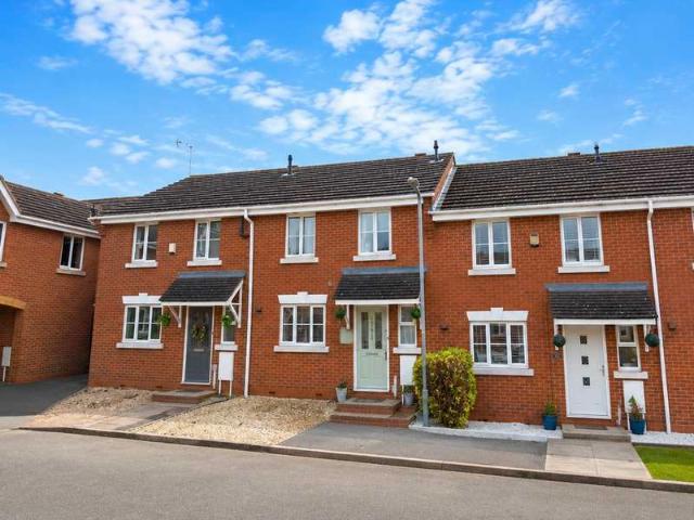 3 Bedroom Terraced House