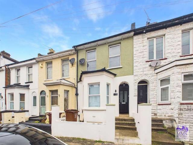 3 Bedroom Terraced House