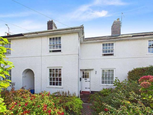 3 Bedroom Terraced House