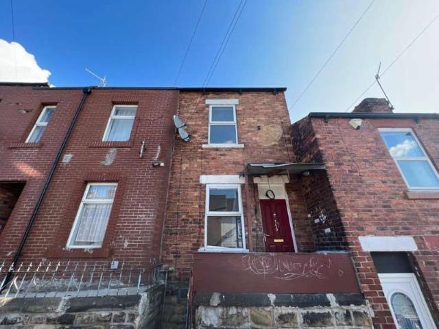3 Bedroom Terraced House