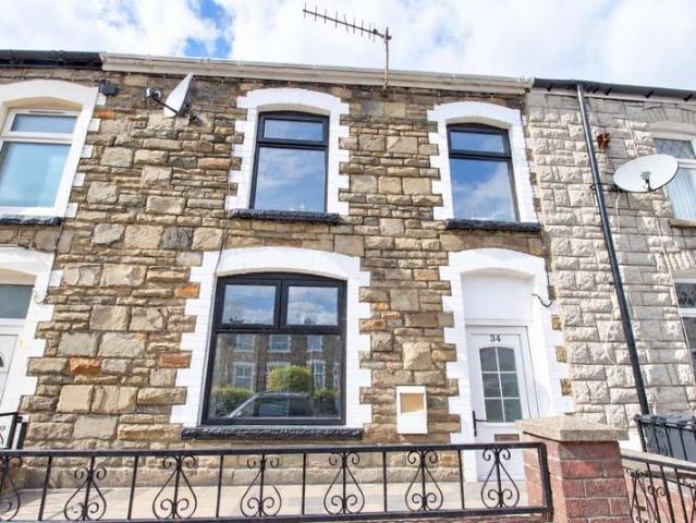 3 Bedroom Terraced House