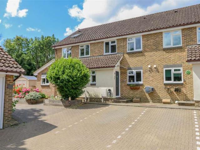 3 Bedroom Terraced House