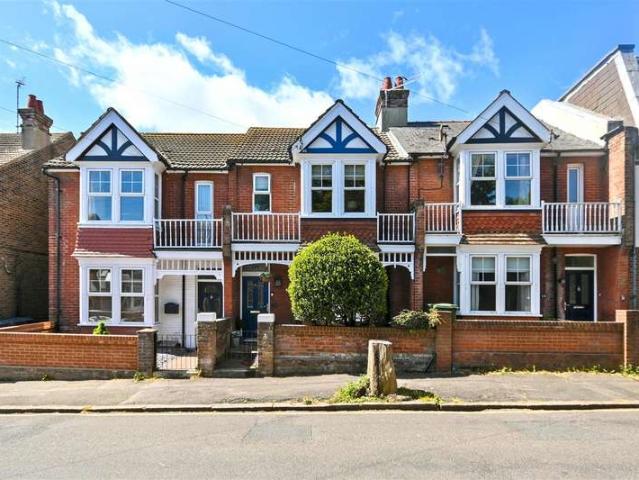 3 Bedroom Terraced House