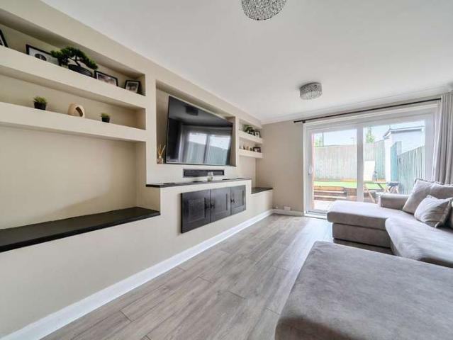 3 Bedroom Terraced House