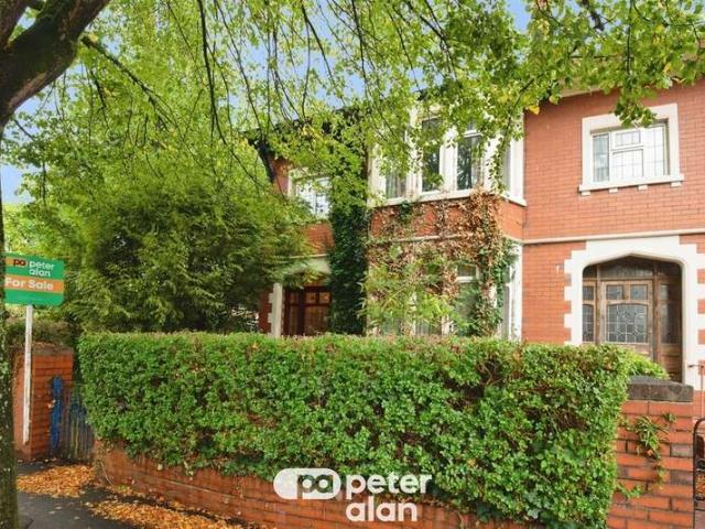 3 Bedroom End Of Terrace House