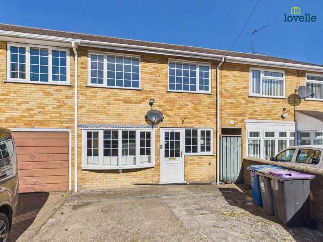 3 Bedroom Terraced House