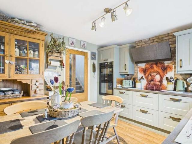 3 Bedroom Terraced House